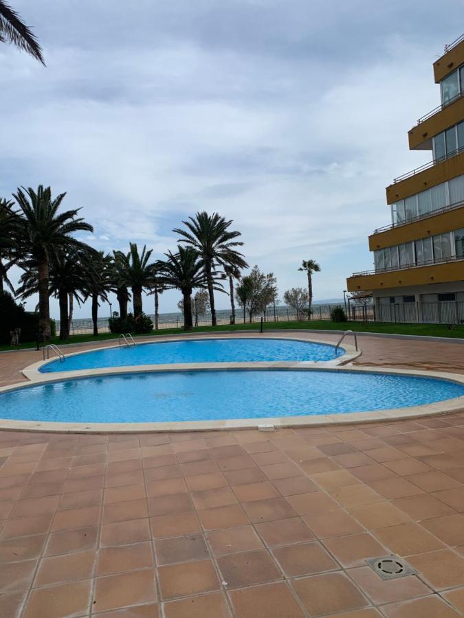 Апартаменты Roses Holiday Center Экстерьер фото